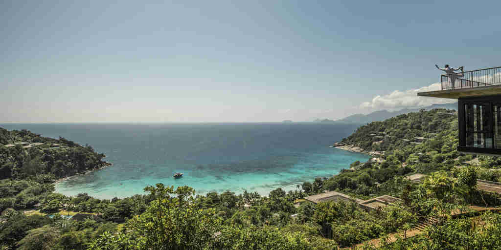 aerial view, four seasons desroches island, seychelles