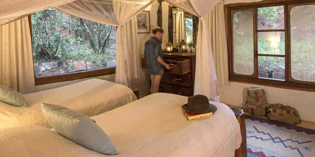 twin room, mara bush houses, maasai mara, kenya