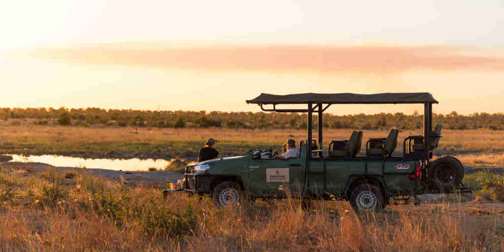 game drive, hwange bush camp, hwange national park, zimbabwe