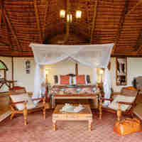 bedroom, candle lit bath, elsas kopje meru, meru national park, kenya