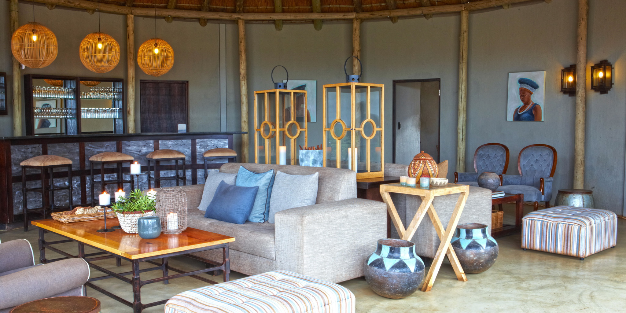 bar and lounge,  thanda tented camp, kwazulu natal safaris, south africa