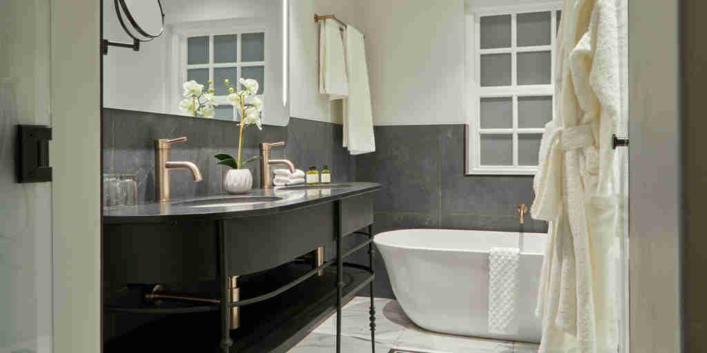 bathroom,  the winchester hotel, cape town, south africa
