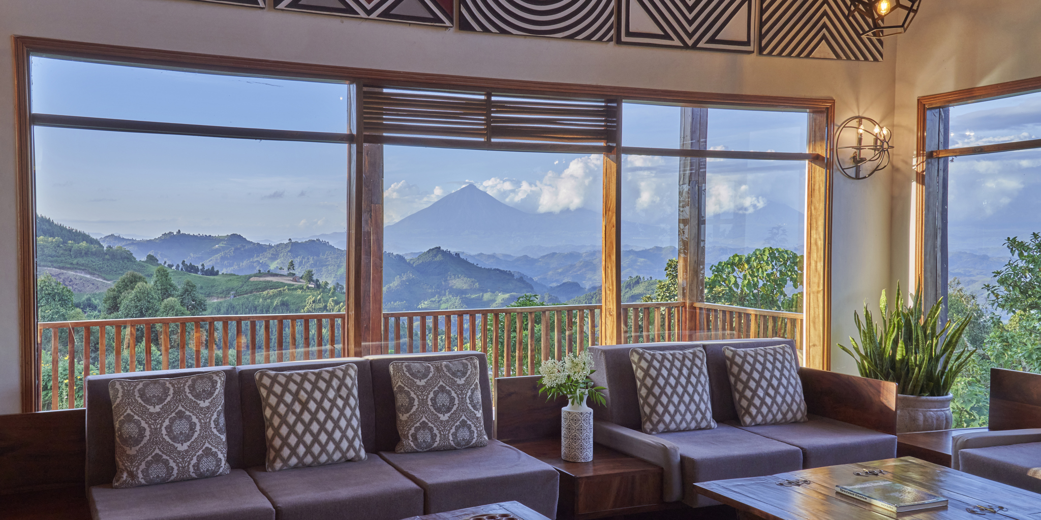 bar lounge, nkuringo bwindi gorilla lodge, bwindi impenetrable national park, uganda