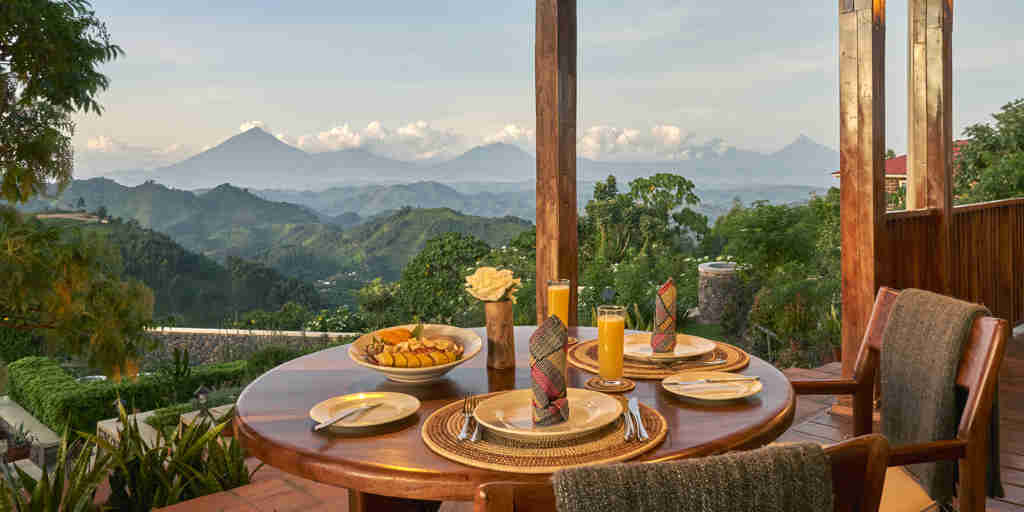 breakfast with a view, nkuringo bwindi gorilla lodge, bwindi impenetrable national park, uganda