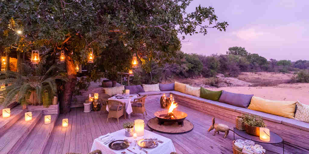 sunset deck, outdoor viewing area, thornybush game lodge, game reserve, south africa