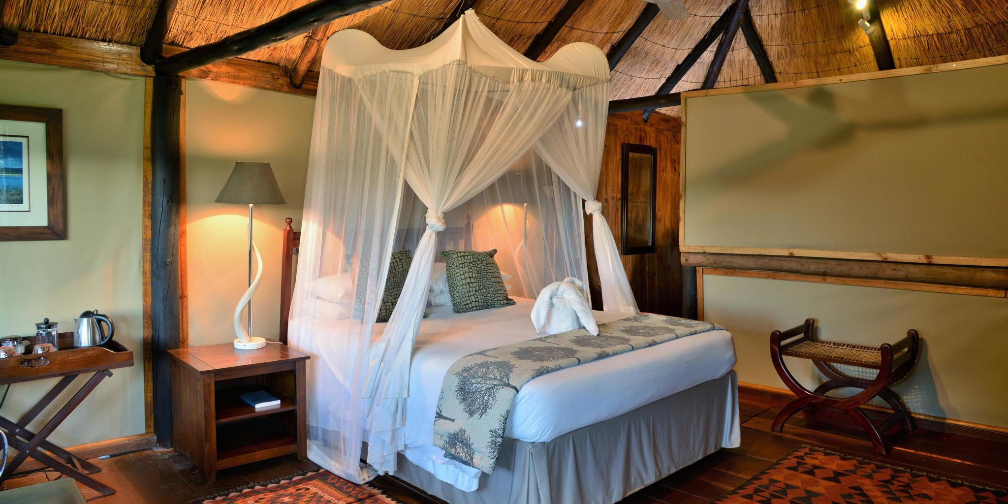 double bed, ivory safari lodge, hwange national park. zimbabwe