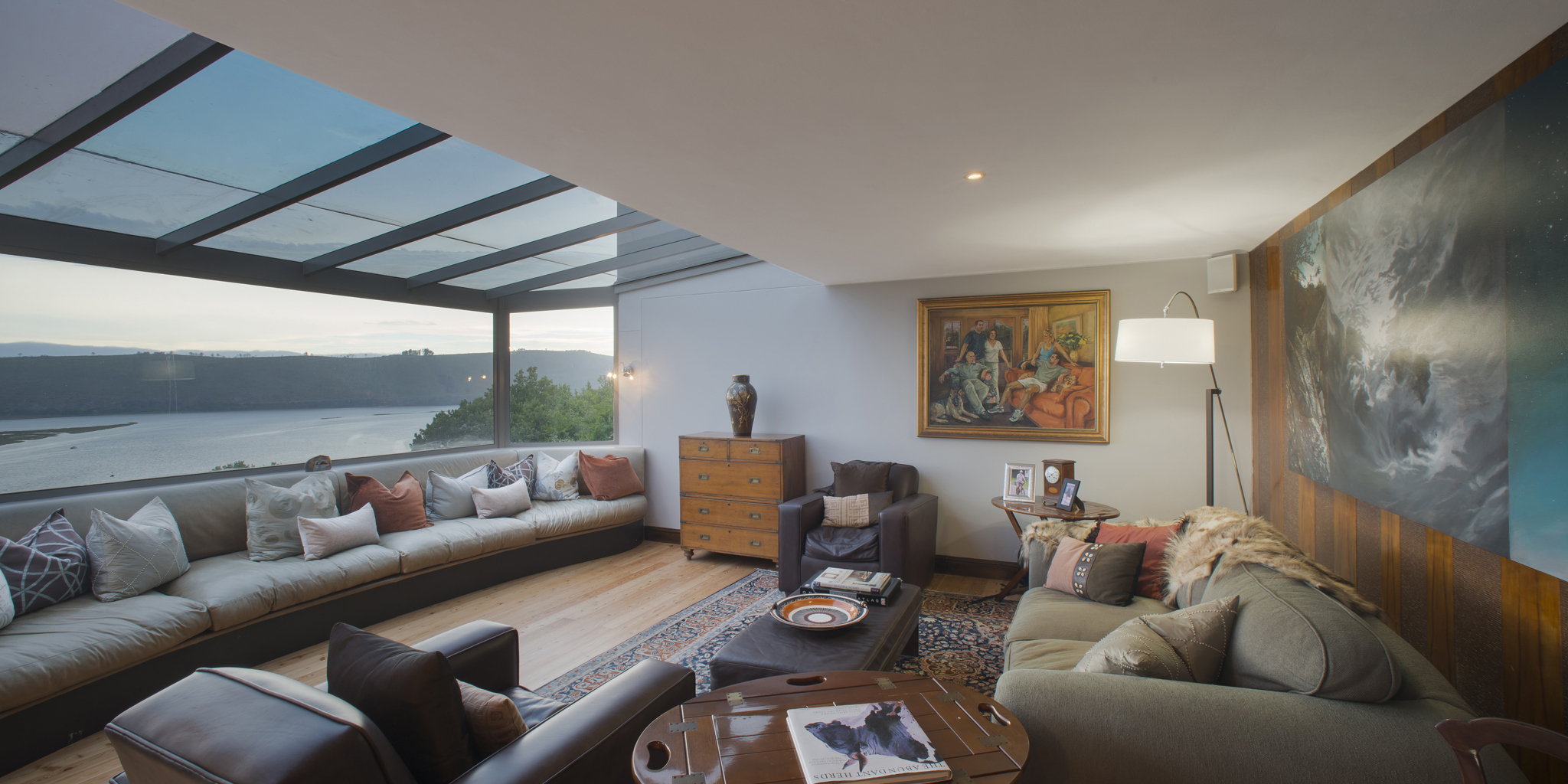 bar lounge, kanonkop house, knysna, south africa