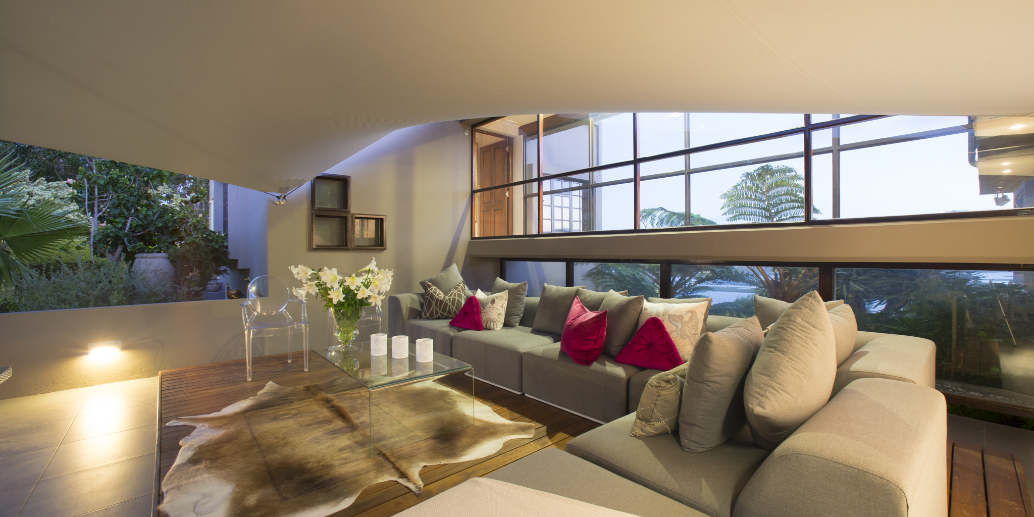 outside lounge, kanonkop house, knysna, south africa