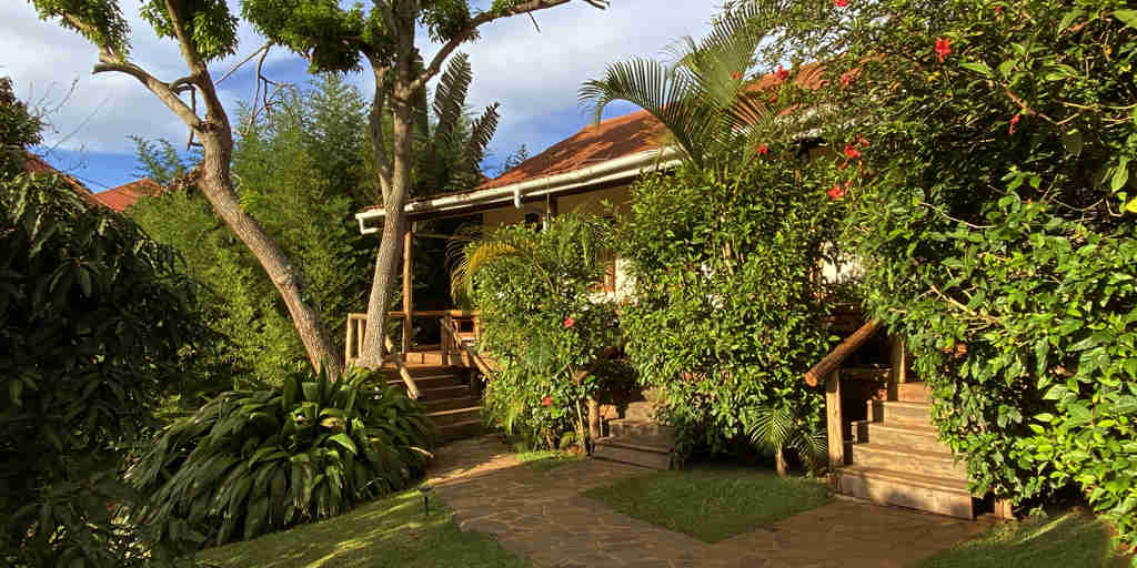 outside rooms, karibu guesthouse, entebbe, uganda