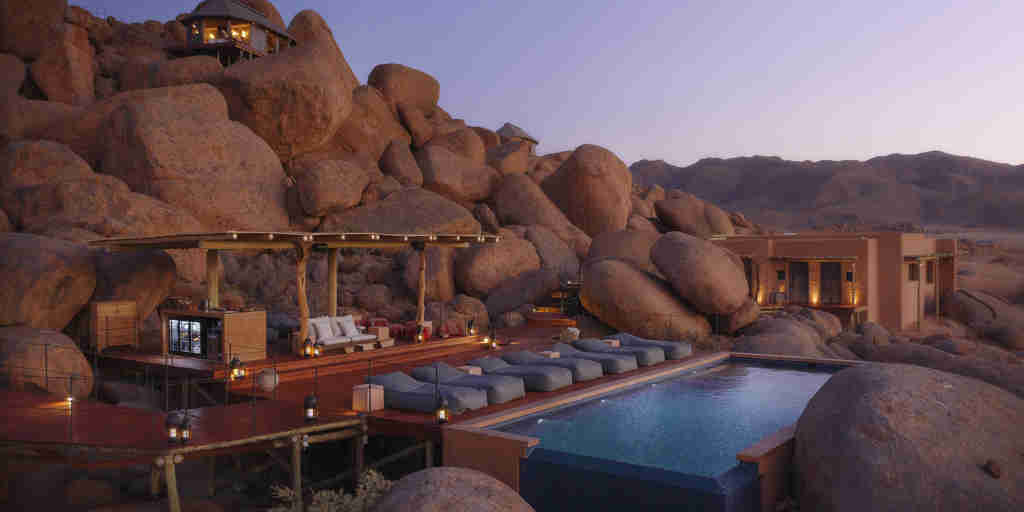 heated infinity pool, Zannier Hotels Sonop, Hardap, Namib desert, Namibia