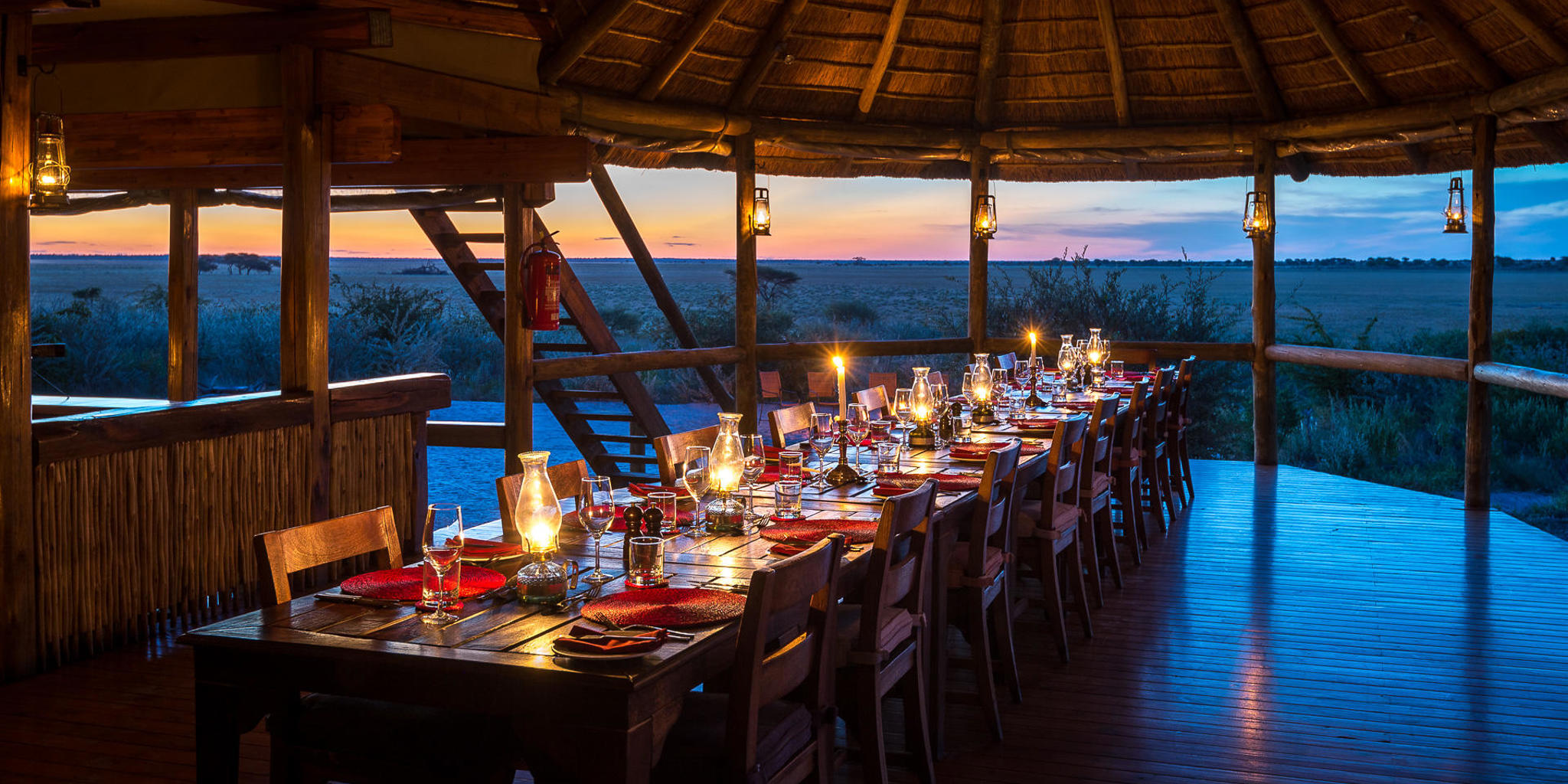 dining, wilderness kalahari plains, central kalahari, botswana