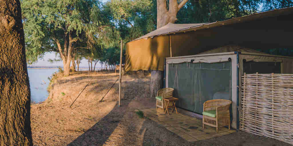 closed tent, kutali camp, lower zambezi national park, zambia