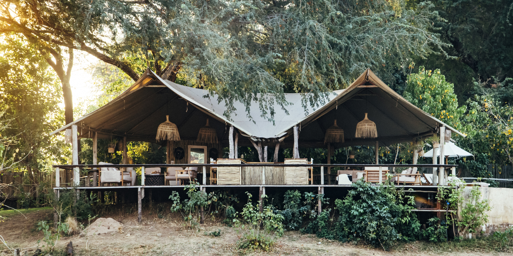 Mushika Deck, Main area, Anabezi, Zambia