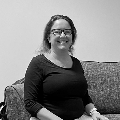 Meet Diana, Client experience specialist, thumbnail, Yellow Zebra Safaris
