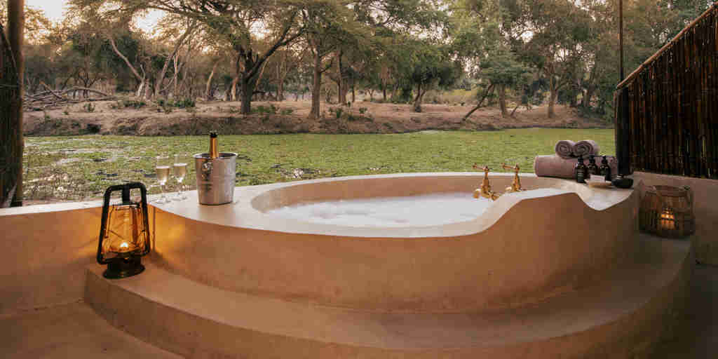 Outdoor bath, Old Mondoro, Lower Zambezi, Zambia