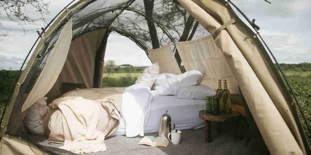 tent bed, wayo fly camping, the serengeti, tanzania