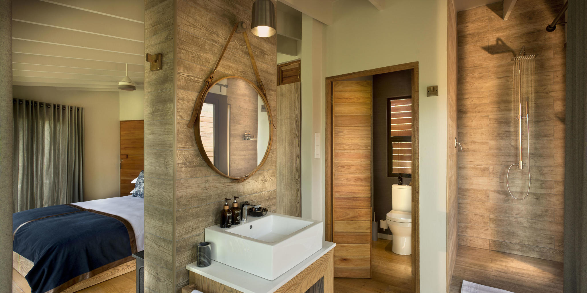 bathroom, marataba mountain lodge, marakele national park, south africa