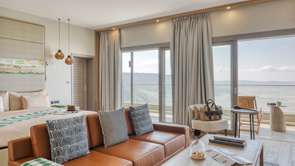 Suite, Ngorongoro Lodge, Ngorongoro Crater, Tanzania