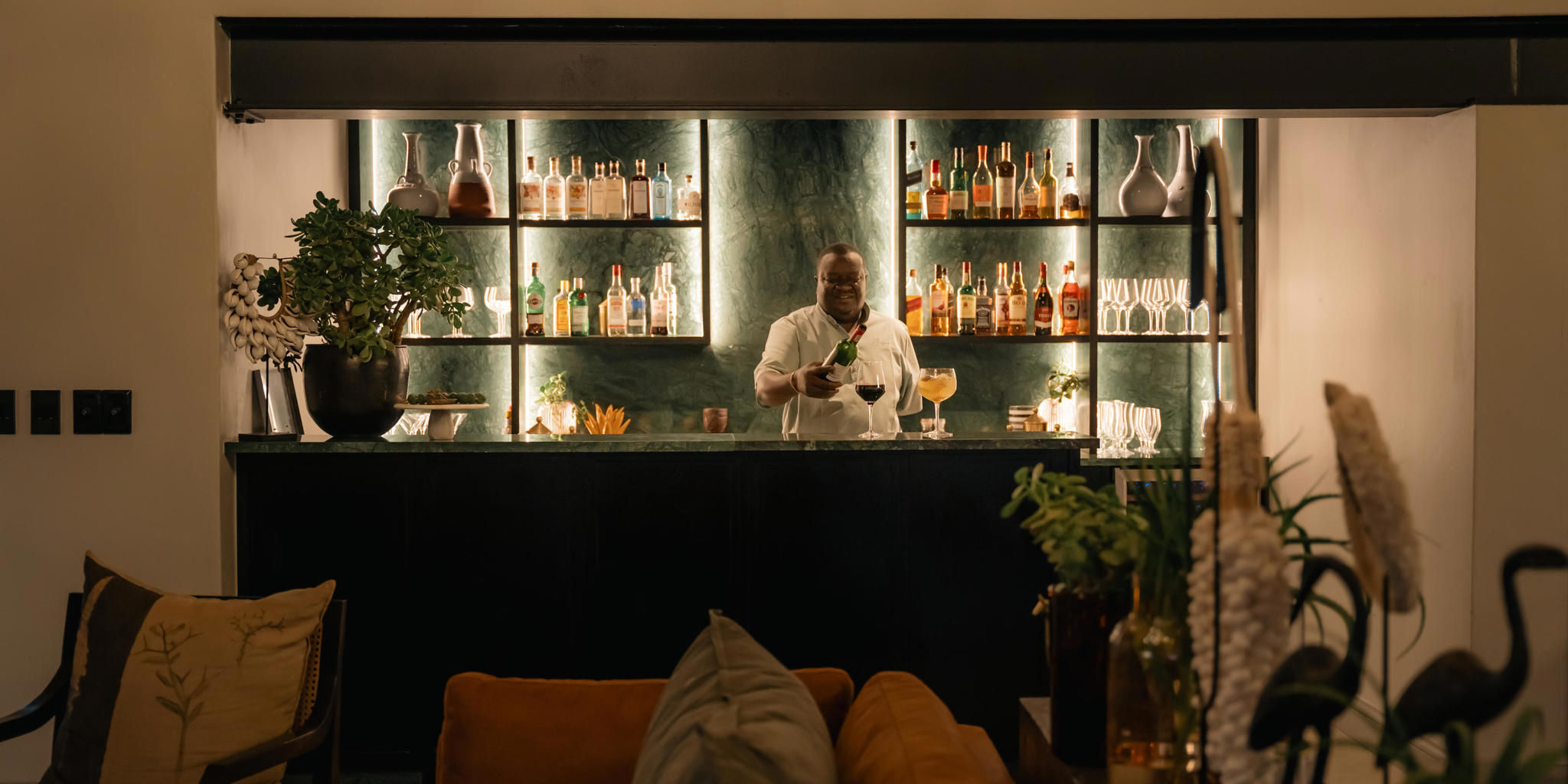 Bar, Simbambili Game Lodge, Sabi Sand Reserve, South Africa