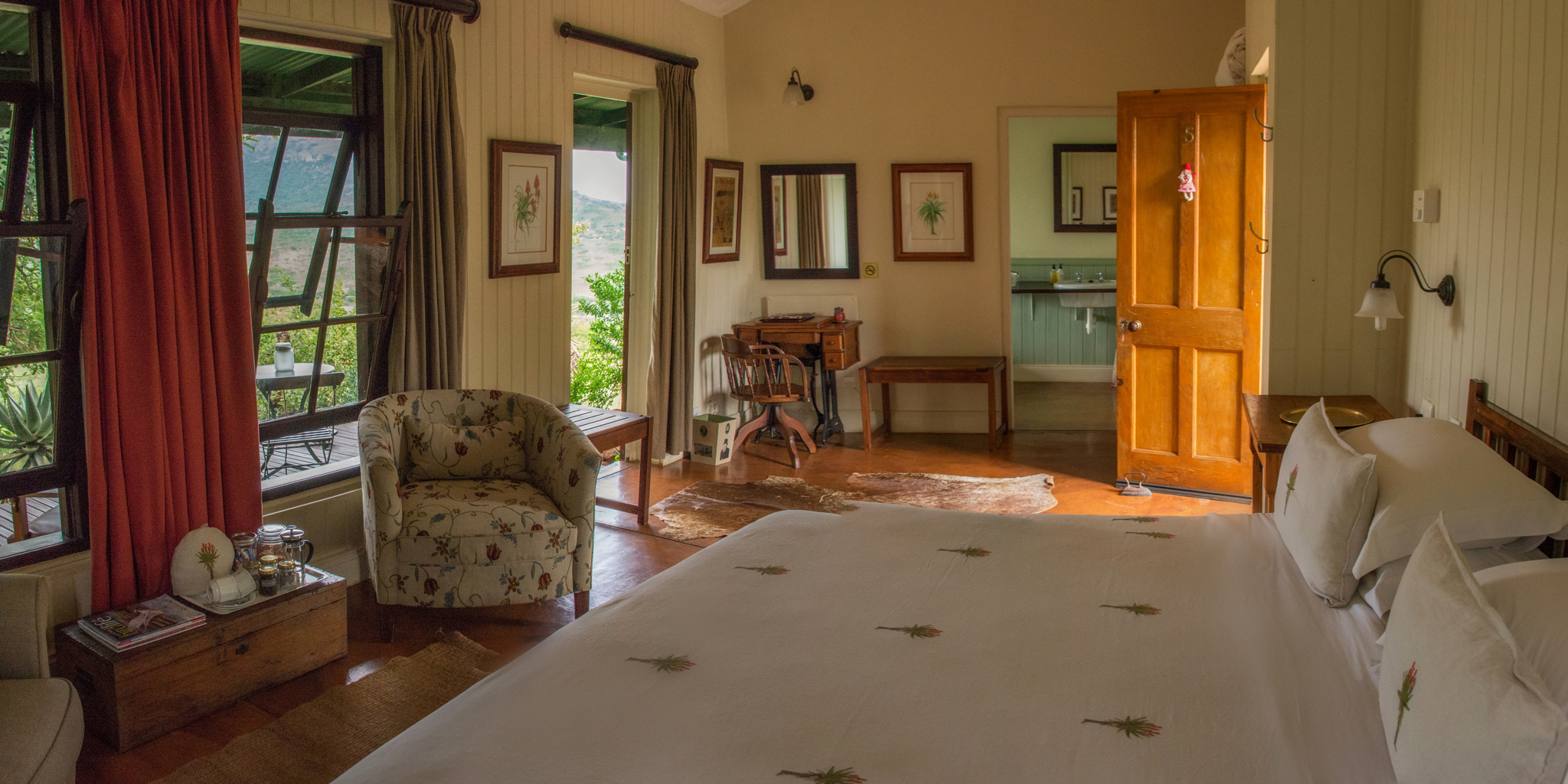 Three Tree Hill Lodge | Lodges in South Africa | Yellow Zebra Safaris