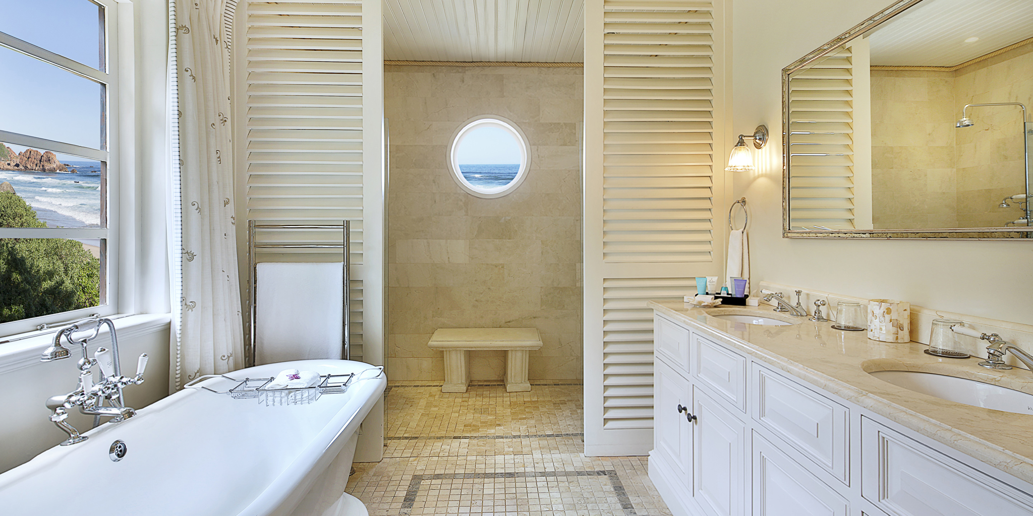 ConradPezula GuestBathroom1 HR (1)