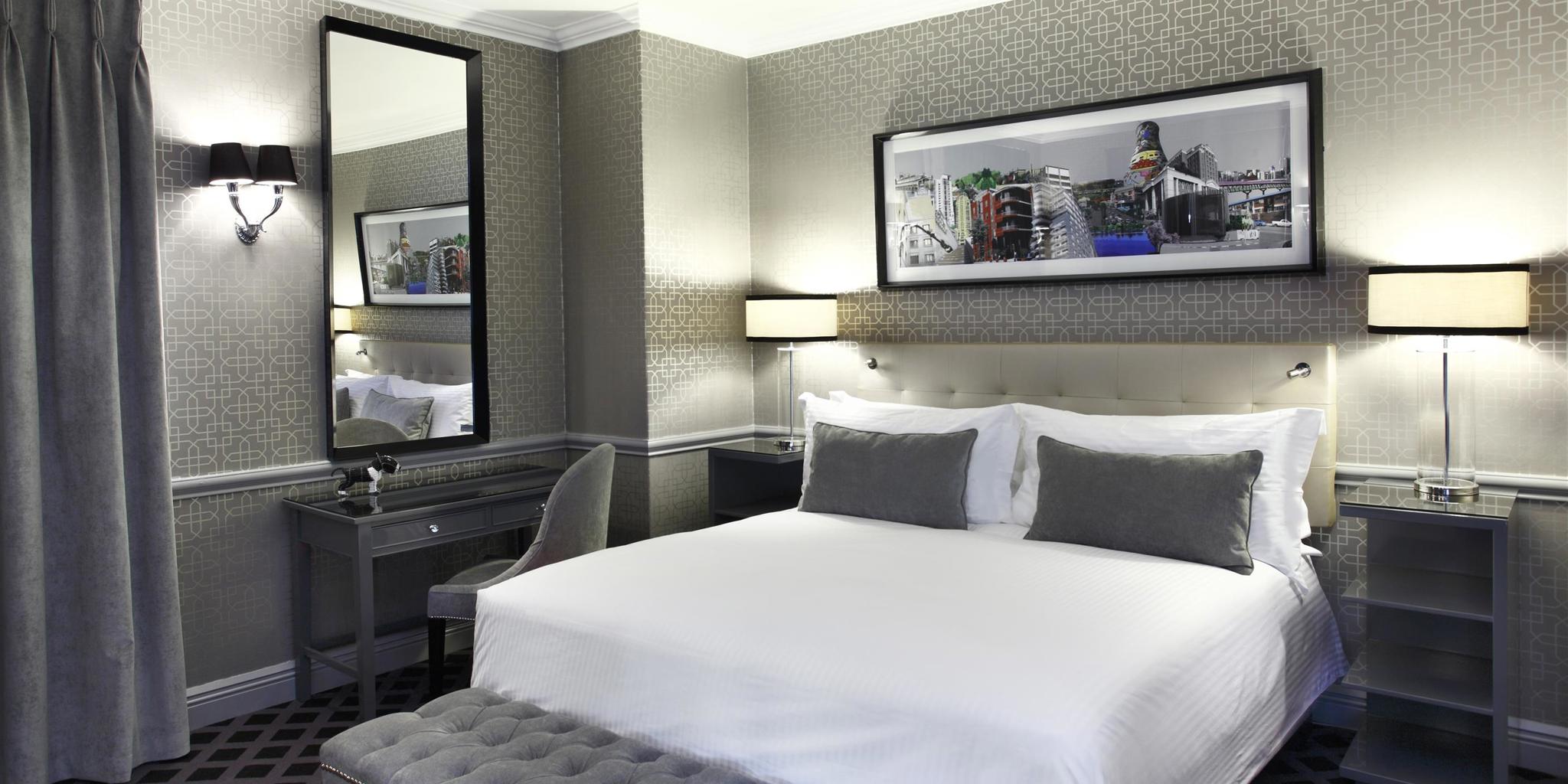 Luxury Suite