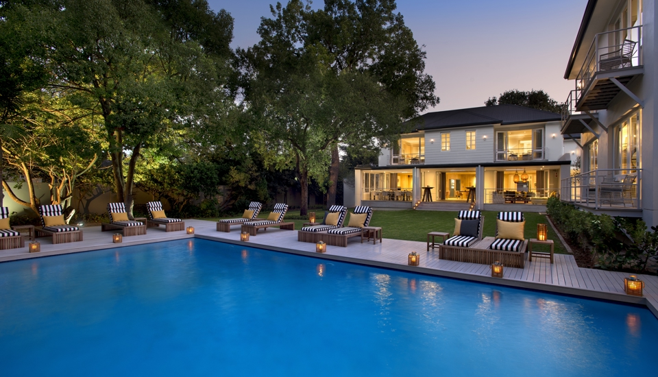 AtholPlace Hotel    Heated pool and exterior view