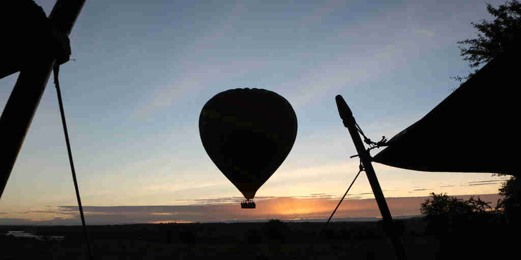 Olakira Camp hot air balloon 2 MR