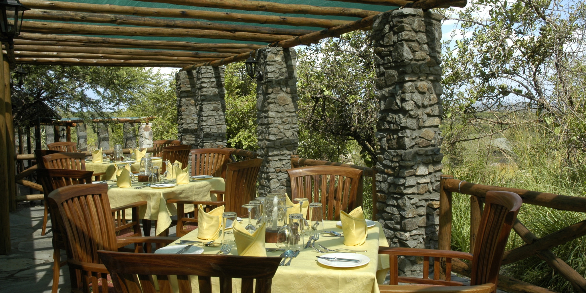 06   Dinning Tent Terrace