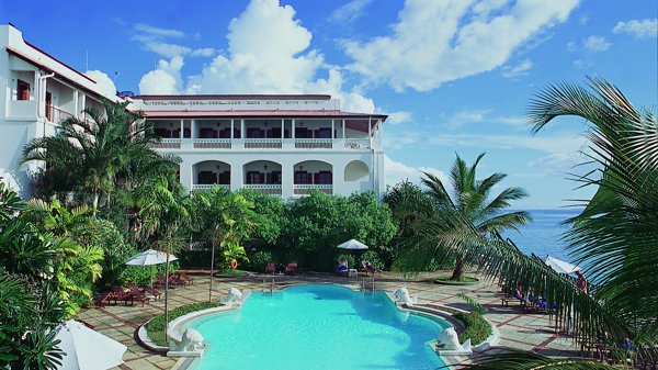 0305 Pool View