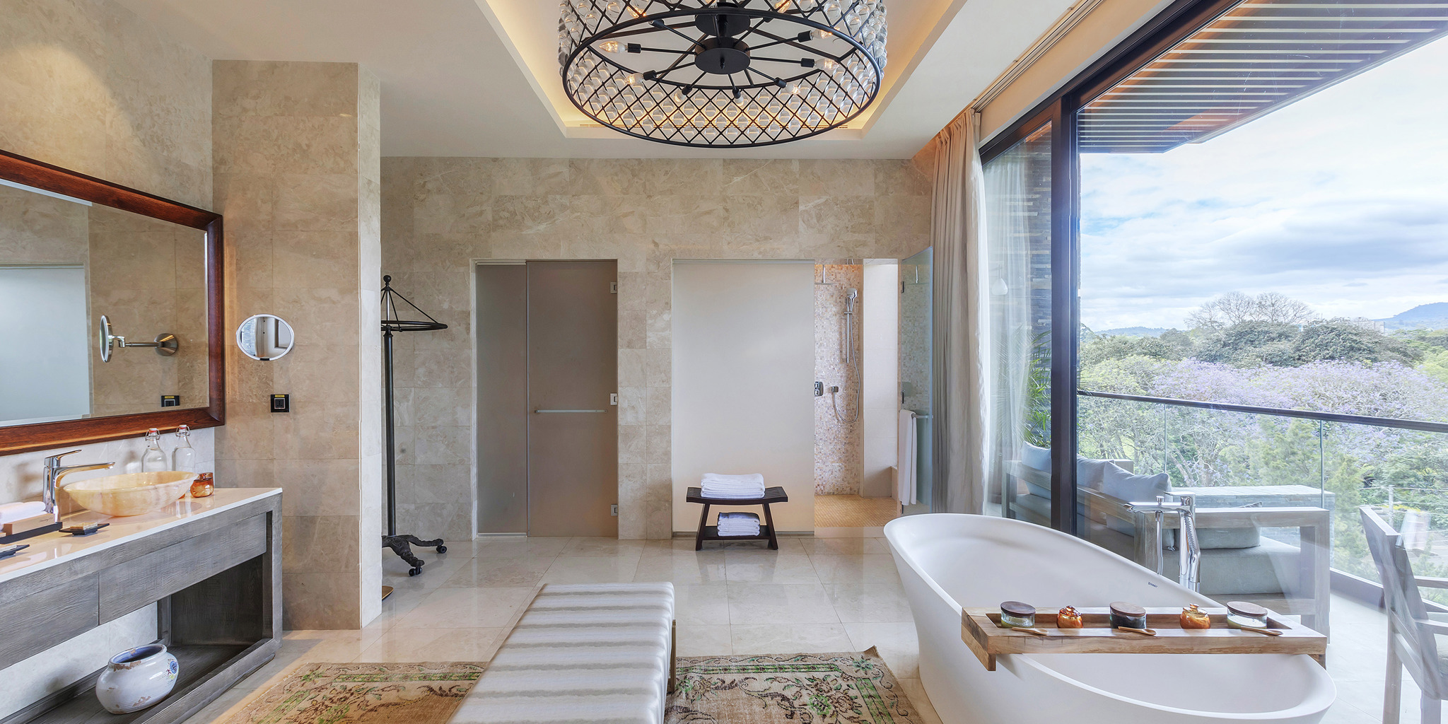 Bath, Gran Melia, Arusha, Tanzania