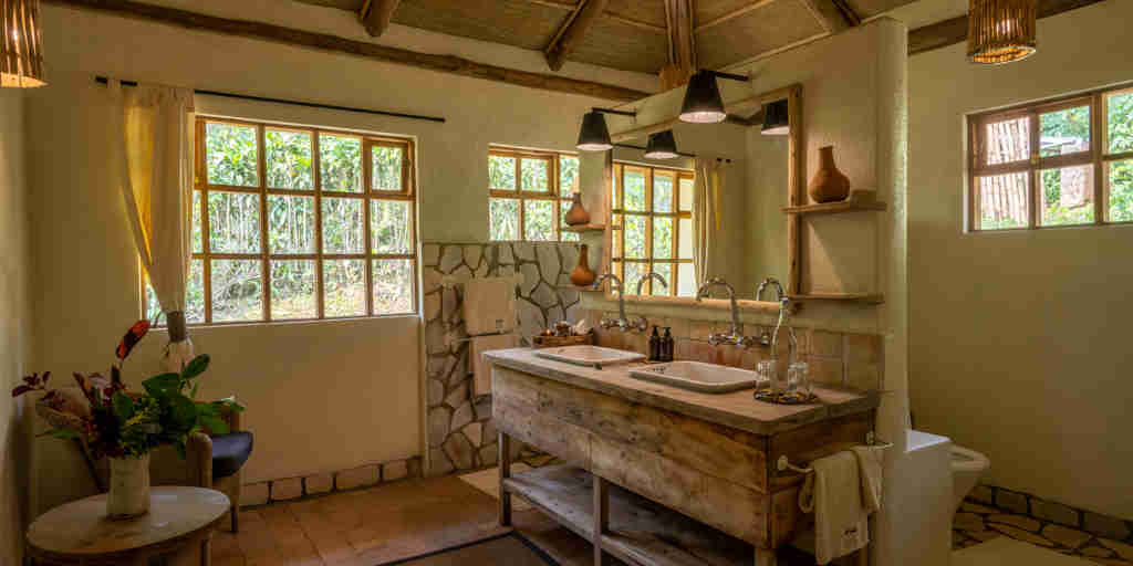 Bathroom, Bwindi Lodge, Queen Elizabeth Np, Uganda