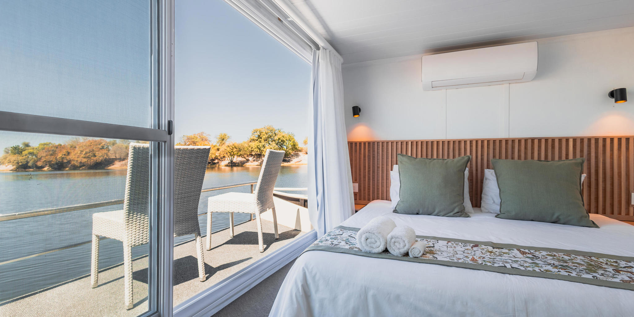 Room Deck, Chobe Princess, Chobe NP, Botswana