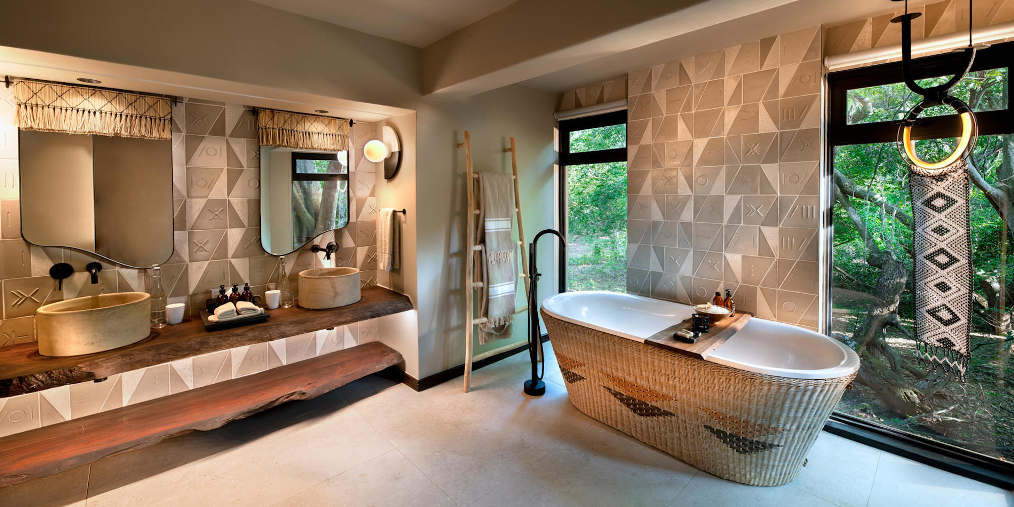 Bath, Phinda Forest, Phinda, South Africa