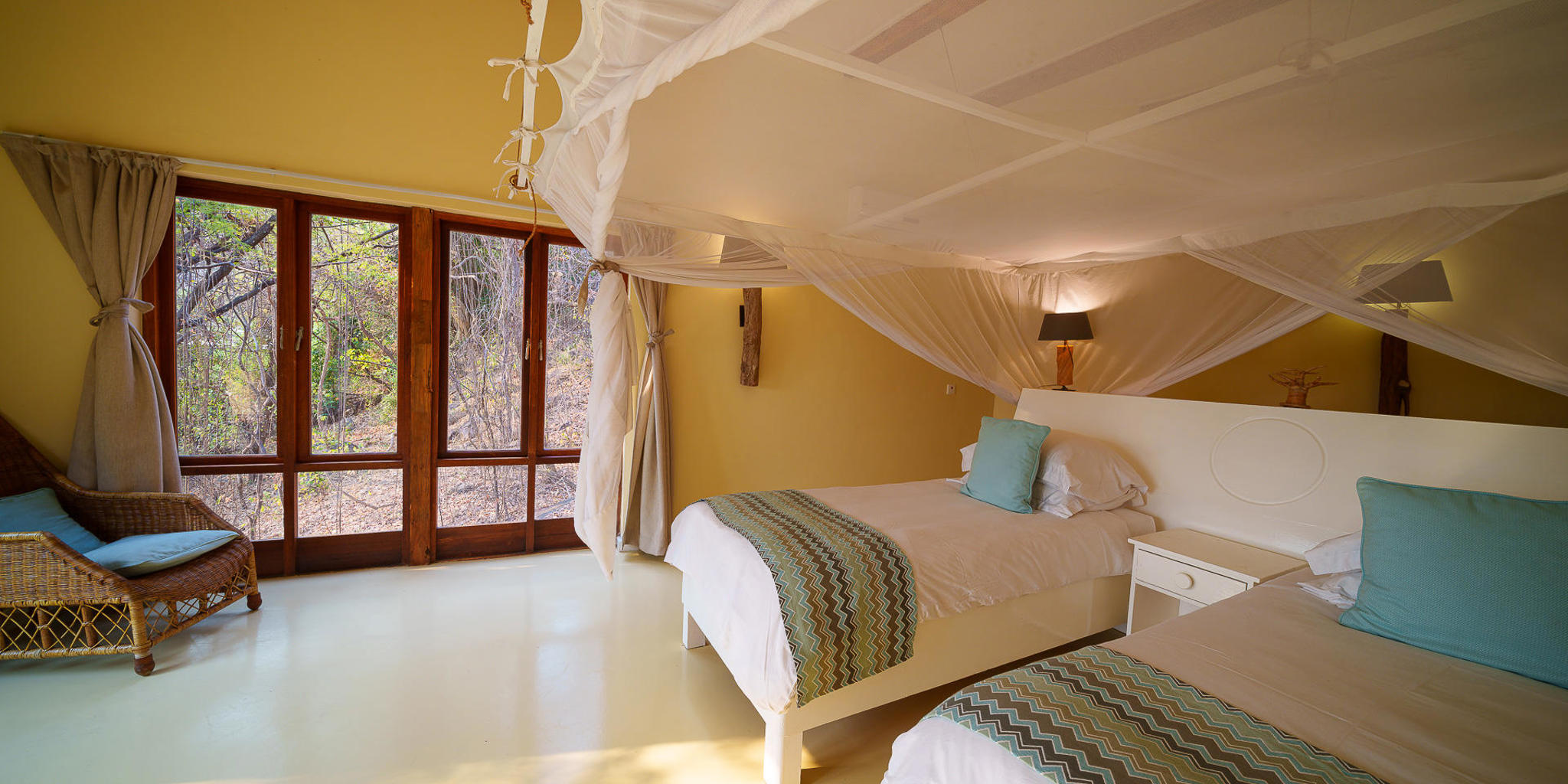 Twin Bedroom, Pumulani Lodge, Lake Malawi, Malawi