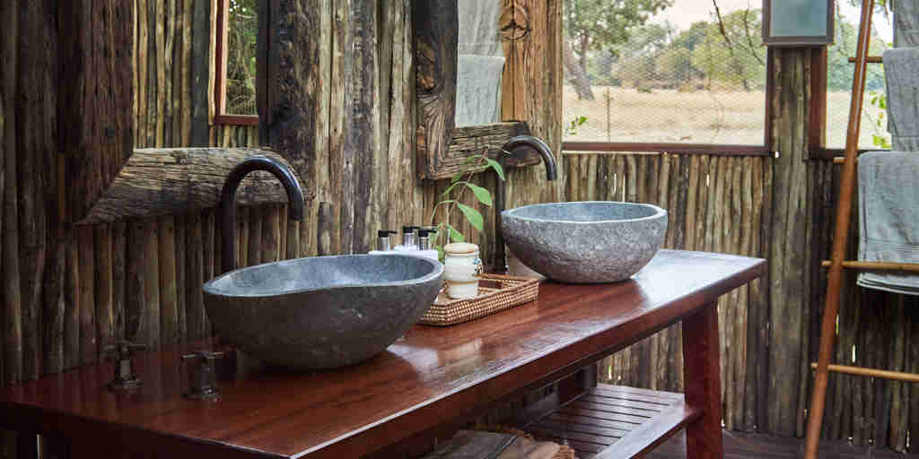 Bathroom, Kuyenda, South Luangwa NP, Zambia