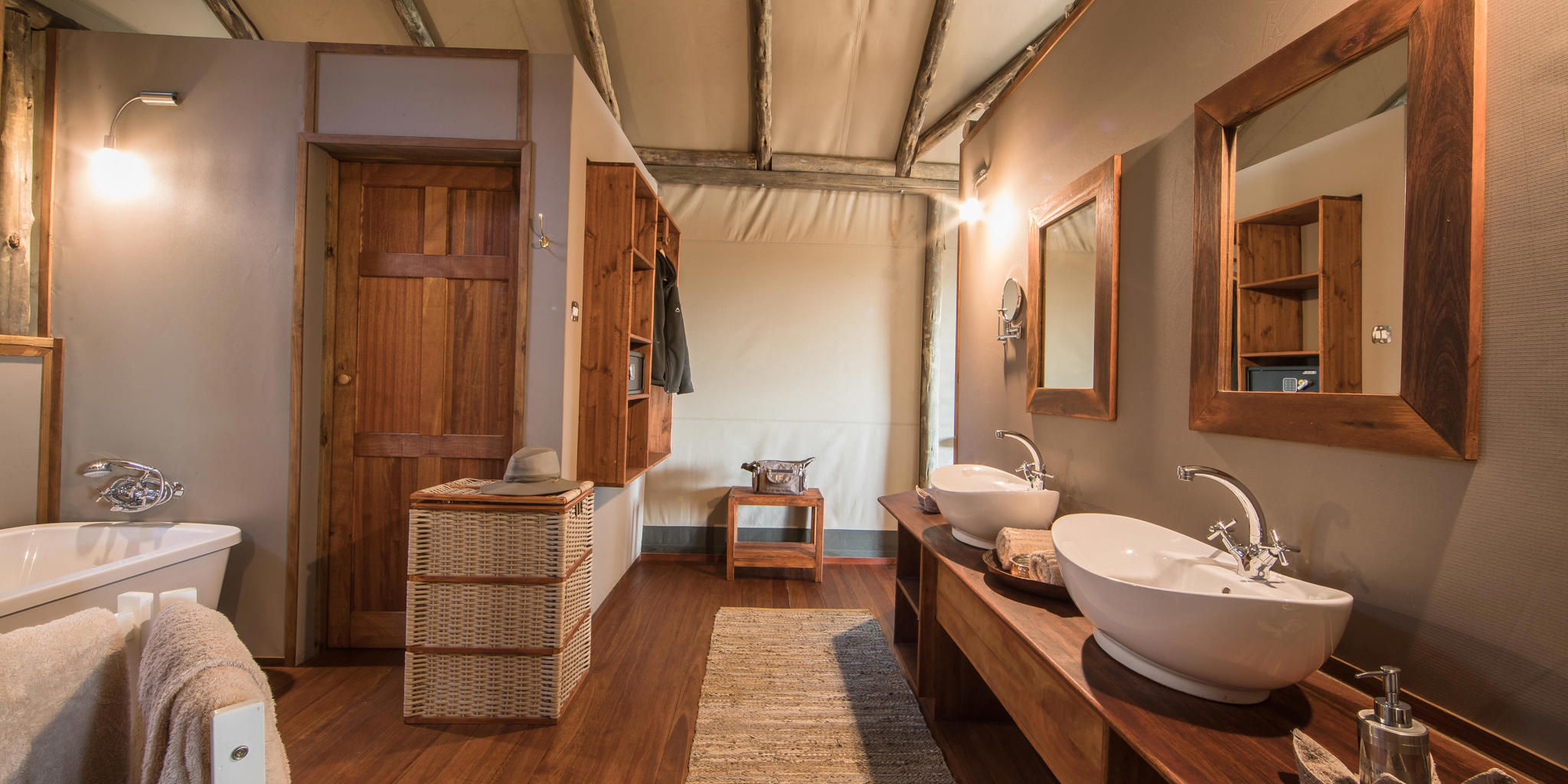 Bathroom, Setari Camp, Okavango Delta, Botswana