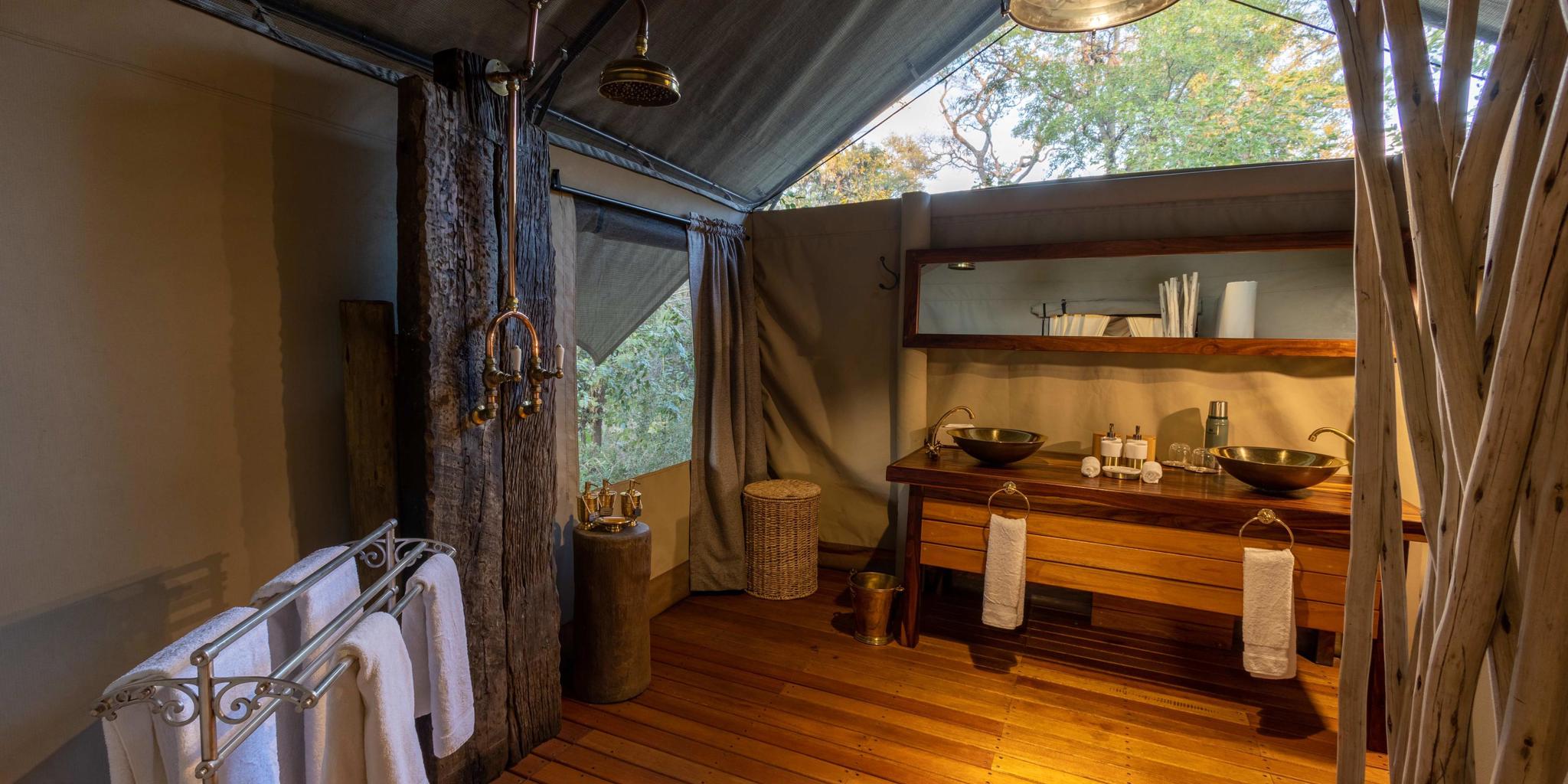 Bathroom, Selinda Explorers, Linyanti, Botswana