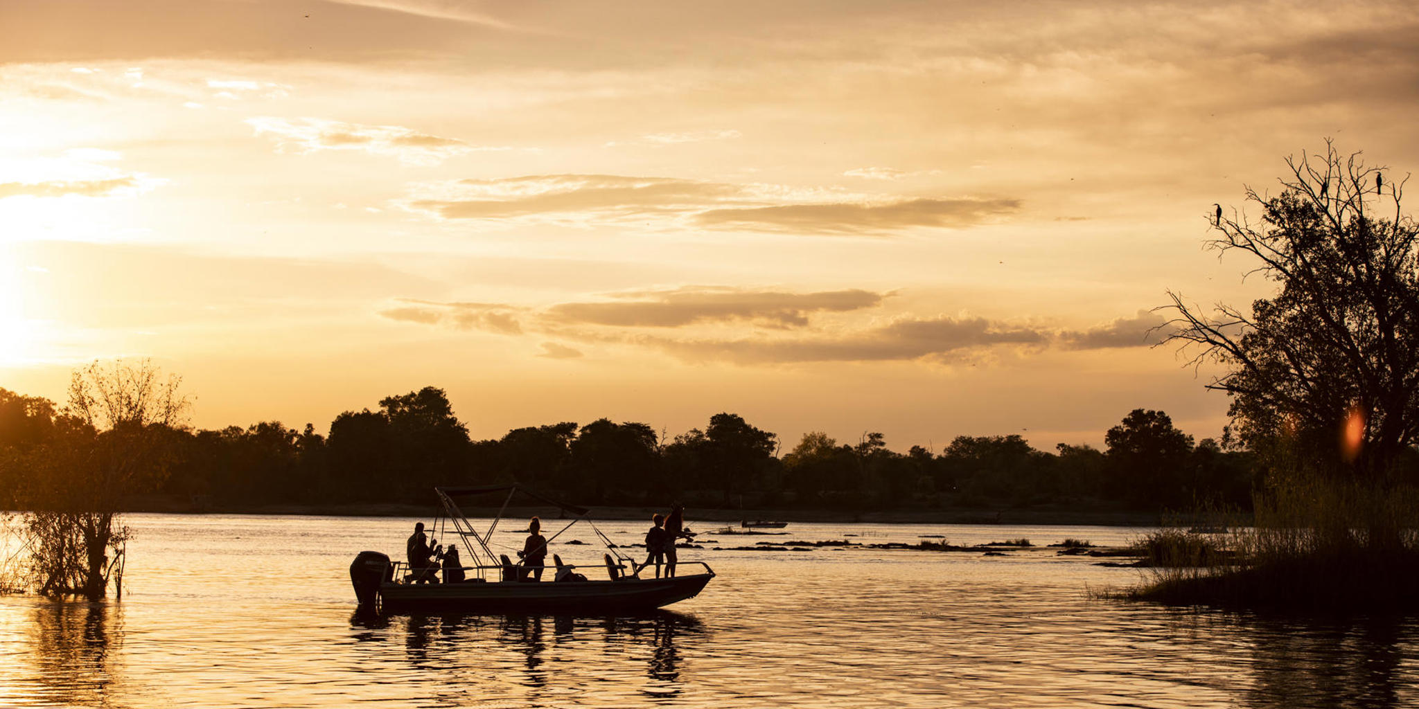 Activities, Toka Leya, Mosi Oa Tunya NP, Zambia