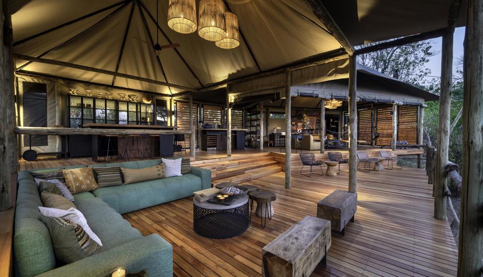 Lounge, Khwai Lediba, Khwai, Botswana