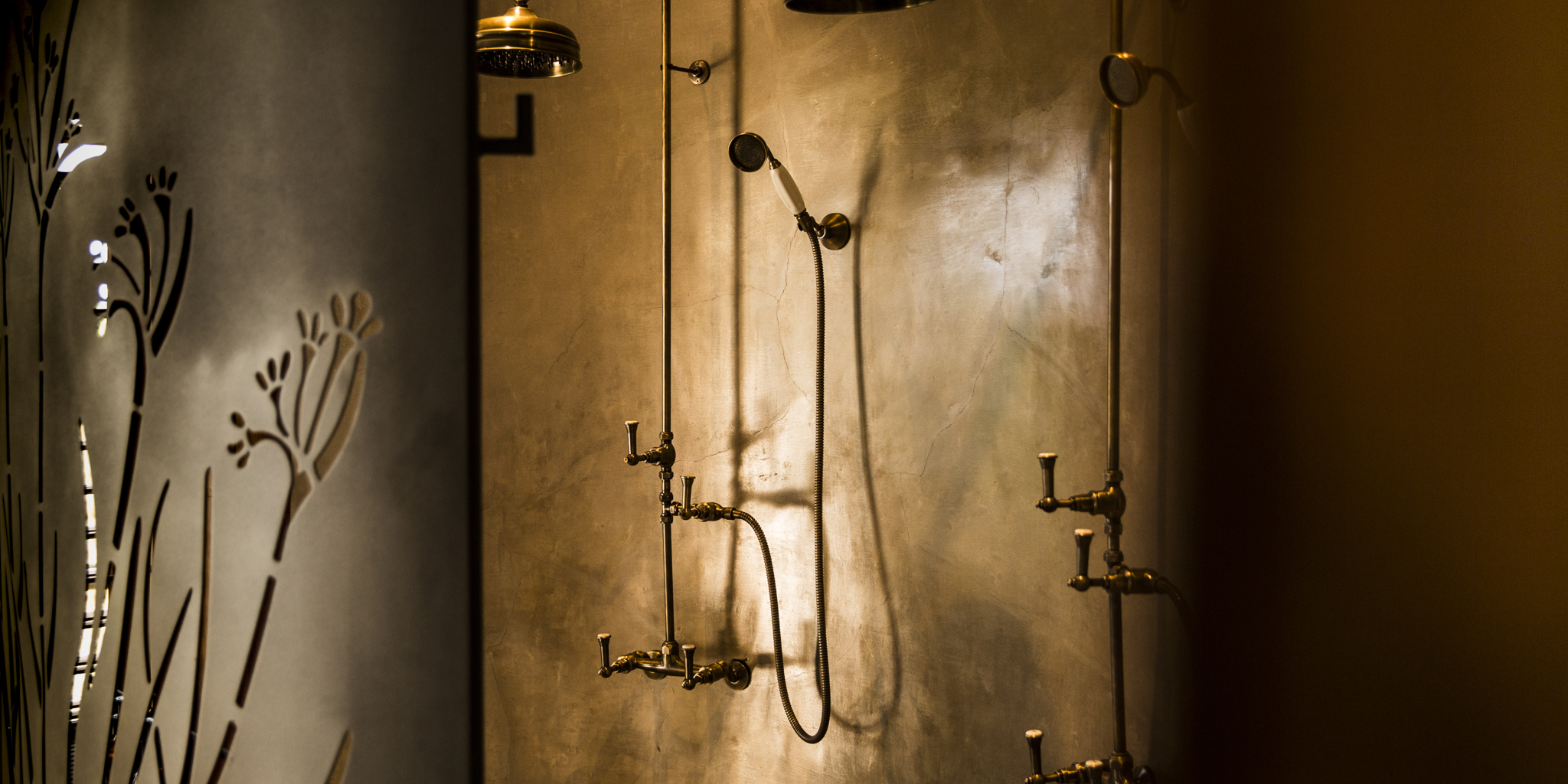 Shower, Little Mombo, Moremi Game Reserve, Botswana