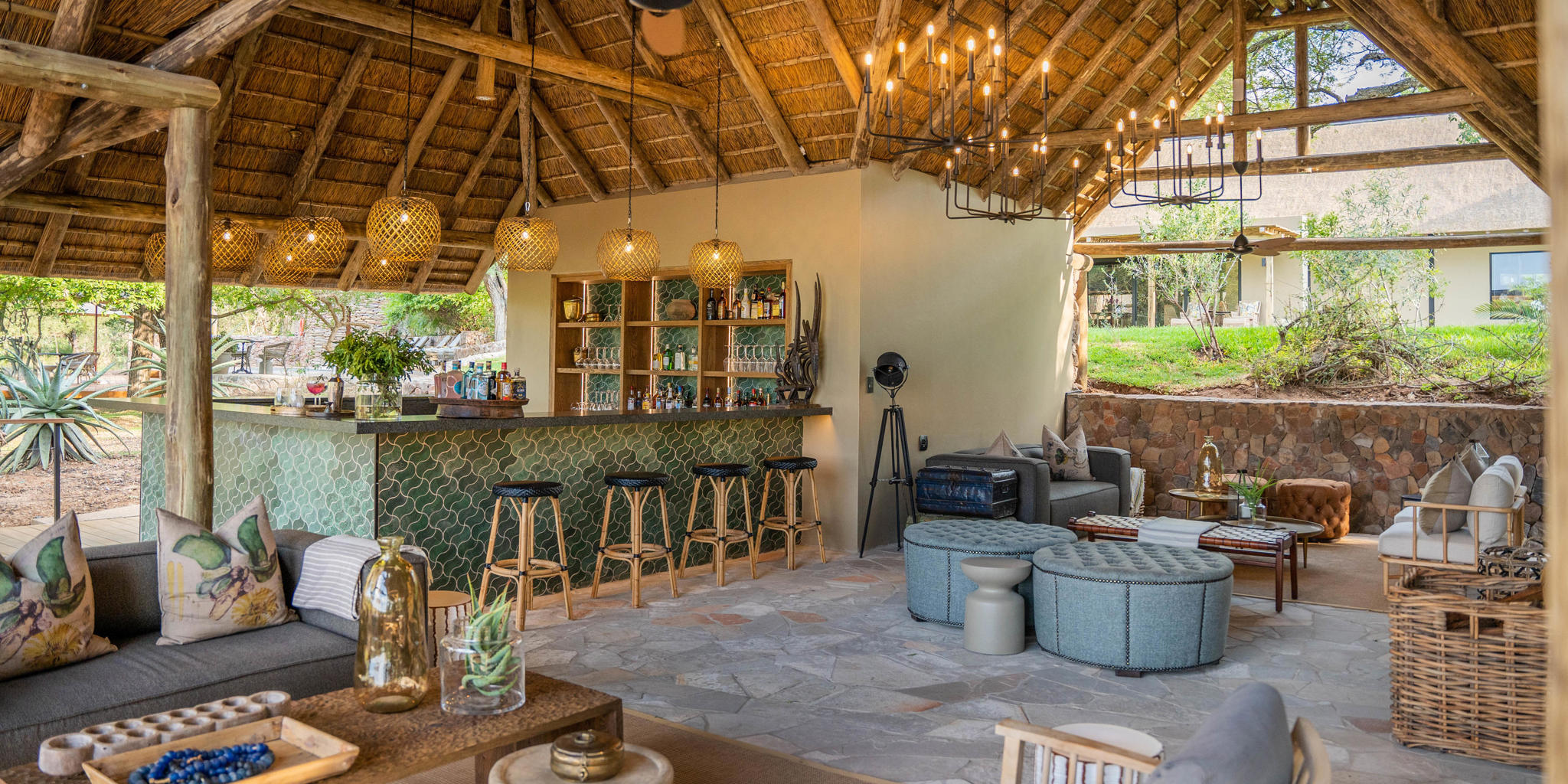 Bar, Thornybush Game Lodge, Thornybush, South Africa