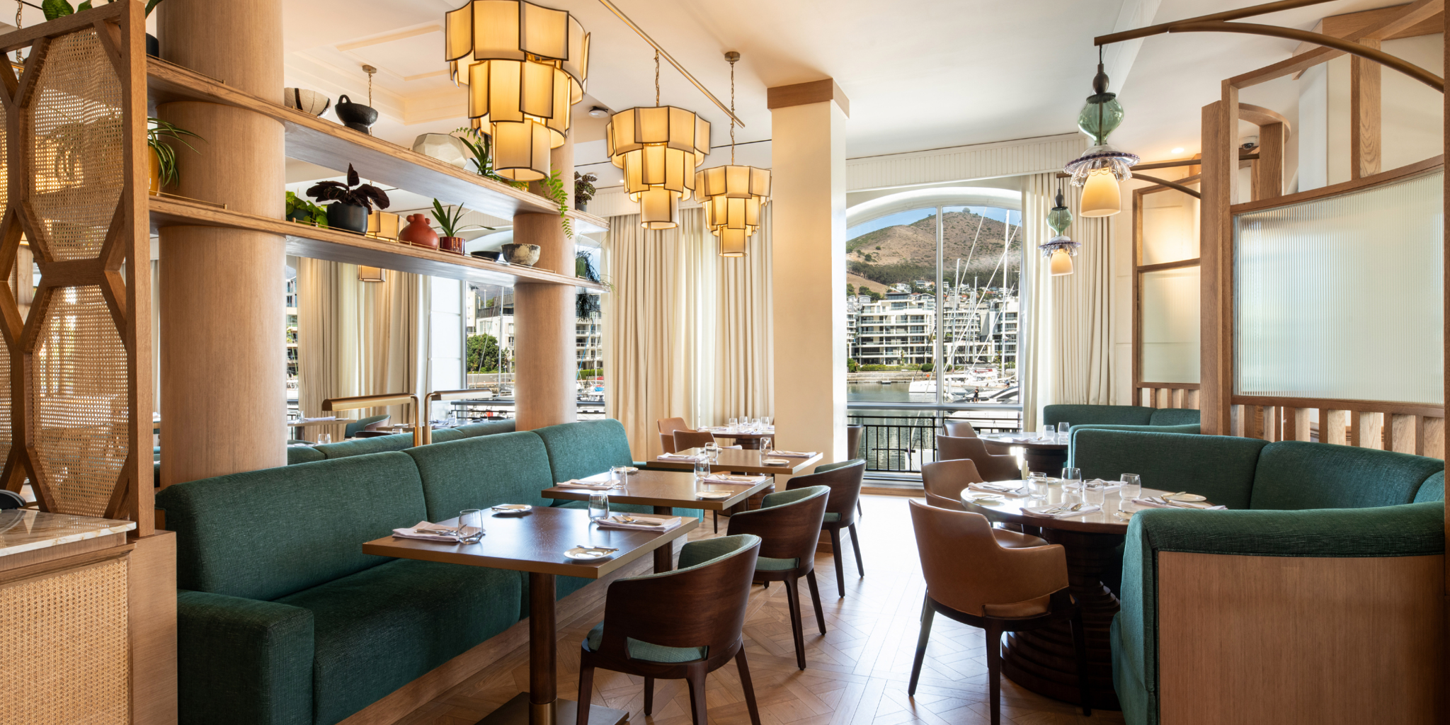 Restaurant, Cape Grace Hotel, Cape Town, South Africa