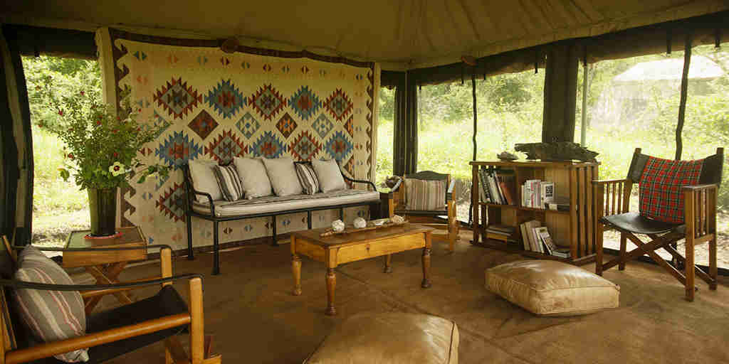 Room Lounge, Esirai Camp, Serengeri NP, Tanzania