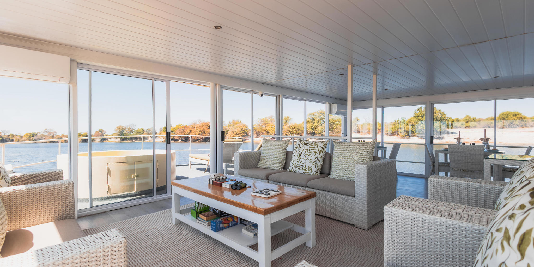 Lounge, Chobe Princess, Chobe NP, Botswana