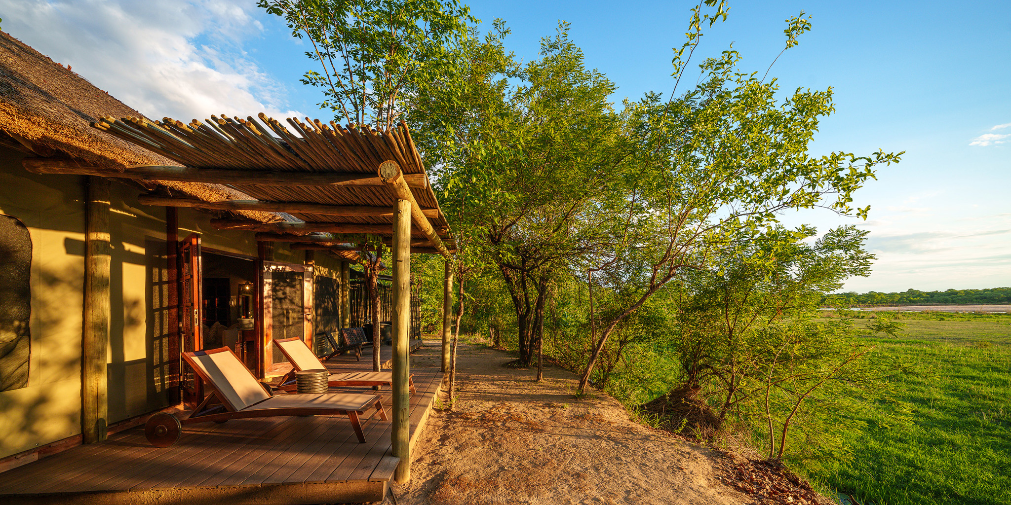 Room Deck, Zungulila, South Luangwa NP, Zambia