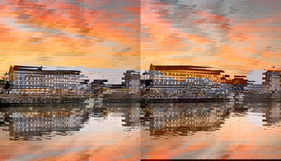 Exterior 2, Victoria & Alfred Hotel, Cape Town, South Africa