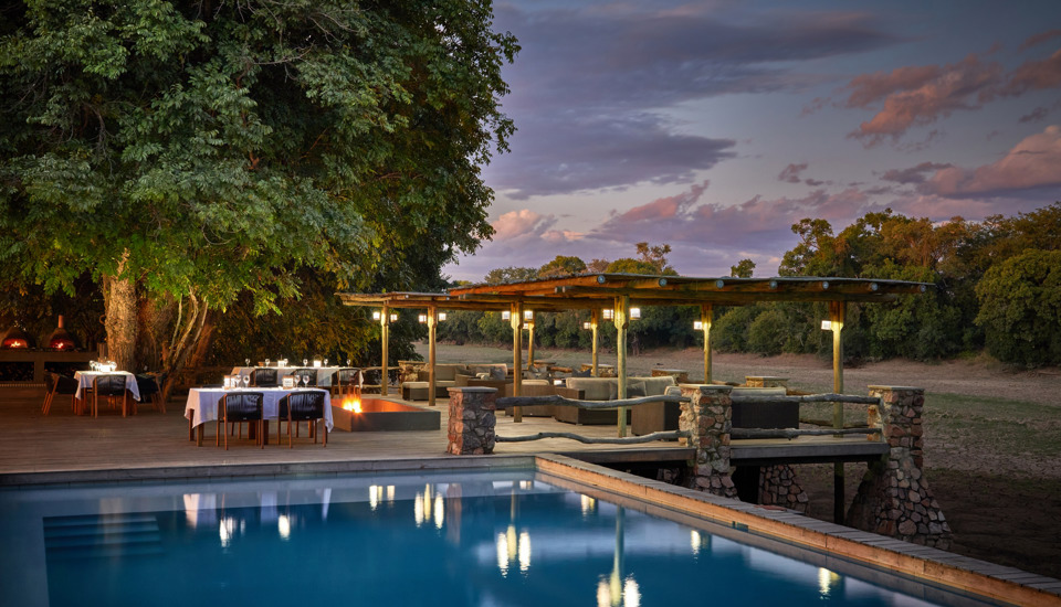 Pool, Mfuwe Lodge, South Luangwe NP, Zambia