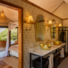 Bathroom 3, Cottars 1920, Greater Mara Conservancy, Kenya