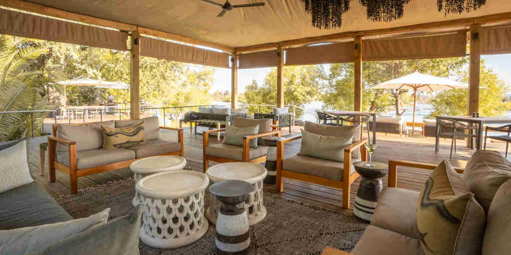 Lounge, Toka Leya, Mosi Oa Tunya NP, Zambia